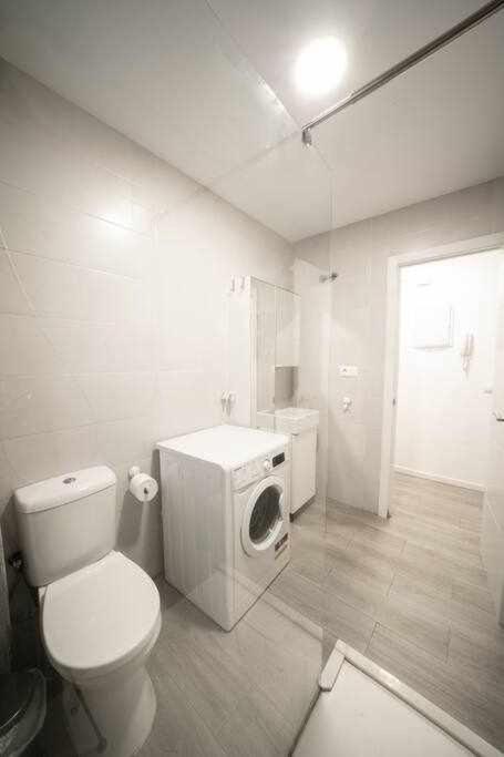 1 Room Atico Pedregalejo Malaga Zewnętrze zdjęcie